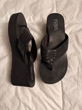 Flojos Leather Wedge Sandals Flip Flops